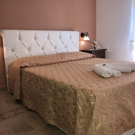 Pozzo Medievale Prignano Cilento Eksteriør billede