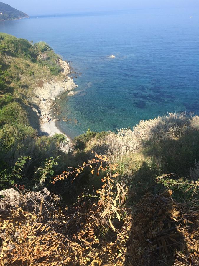 Pozzo Medievale Prignano Cilento Eksteriør billede